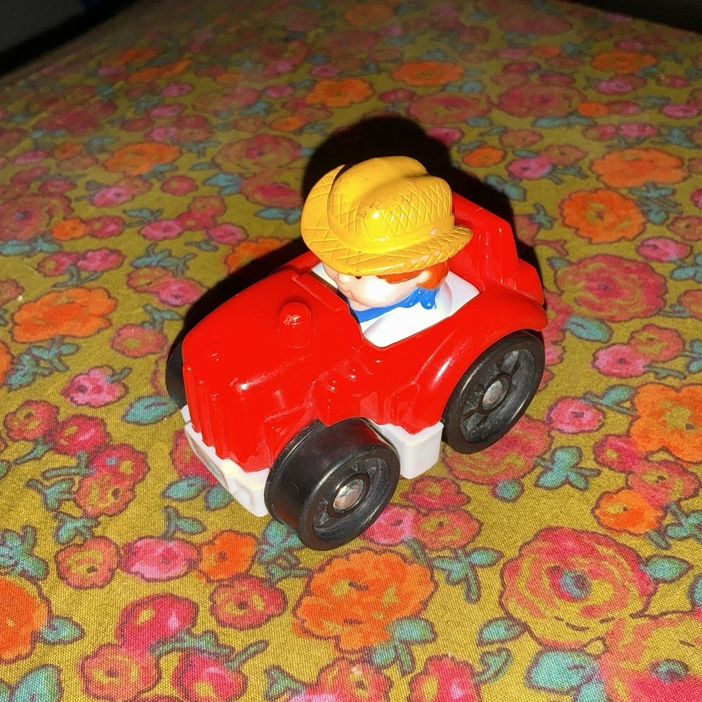 Fisher Price Little People Wheelies FARMER JED in RED TRACTOR for Farm Rare Car